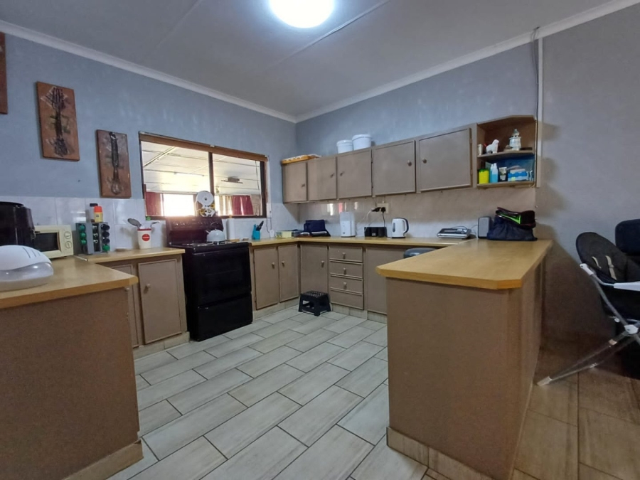 3 Bedroom Property for Sale in Flimieda North West